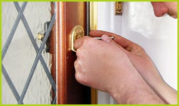 Expert Locksmith Services Hartford, CT 860-261-9299 Expert Locksmith Services Hartford, CT 860-261-9299