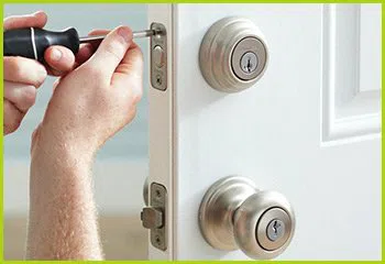 Expert Locksmith Services Hartford, CT 860-261-9299 - 13-new-locks-installation