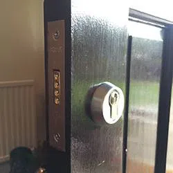 Expert Locksmith Services Hartford, CT 860-261-9299 - home-ls-01